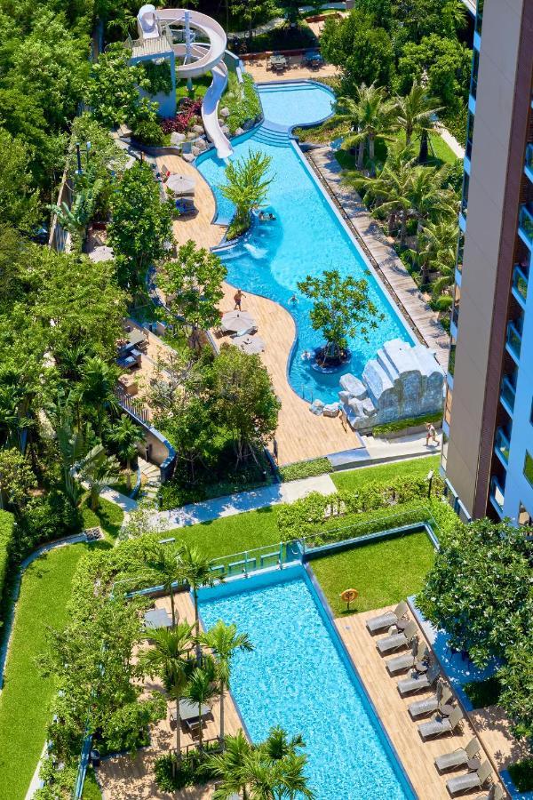 Unixx By Tech Apartment Pattaya Exterior photo