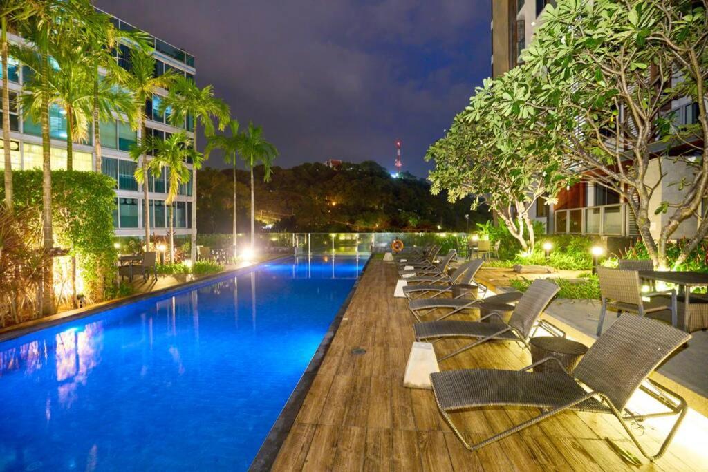 Unixx By Tech Apartment Pattaya Exterior photo