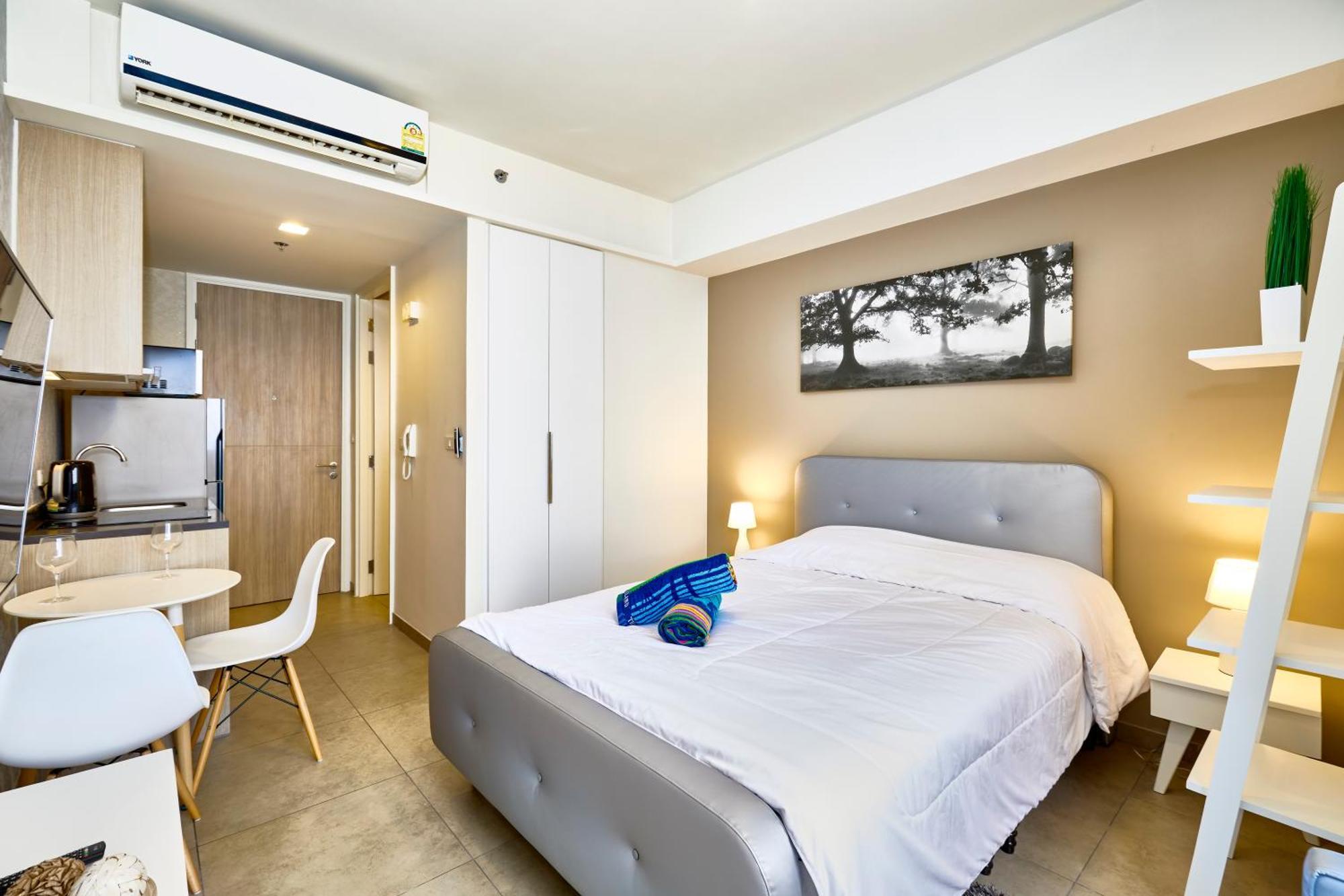 Unixx By Tech Apartment Pattaya Room photo